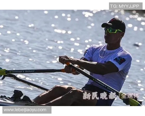 世界赛艇项目中同步配合技术指标及心理协调训练