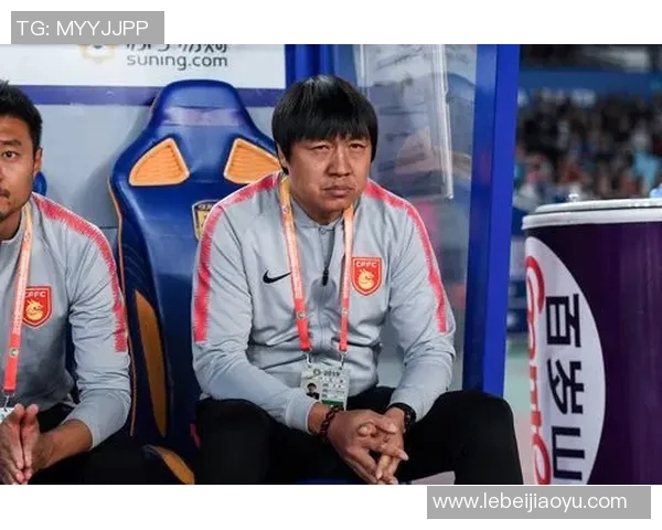 主帅临场神奇变阵震惊全场评论区一致称赞战术高明 主帅临场神奇变阵震惊全场评论区一致称赞战术高明